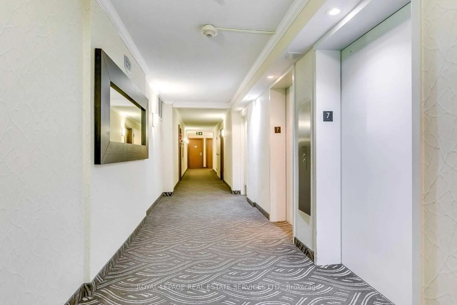 Photo 19 of Unit 709, 1110 Walden Circle, Mississauga, Clarkson — HOMEH