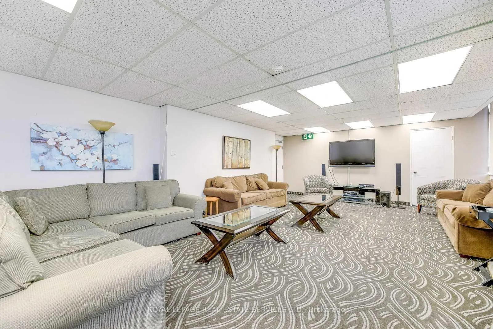 Photo 22 of Unit 709, 1110 Walden Circle, Mississauga, Clarkson — HOMEH
