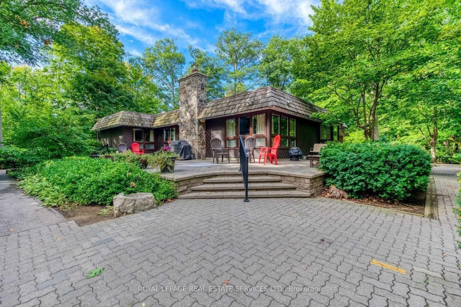 Photo 29 of Unit 709, 1110 Walden Circle, Mississauga, Clarkson — HOMEH
