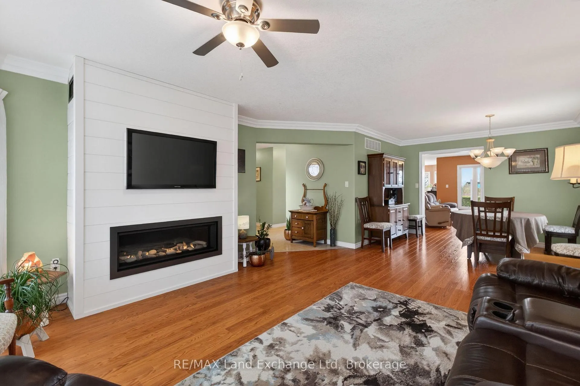 Photo 9 of 196 Brimicombe Crescent, Goderich, Goderich (Town) — HOMEH