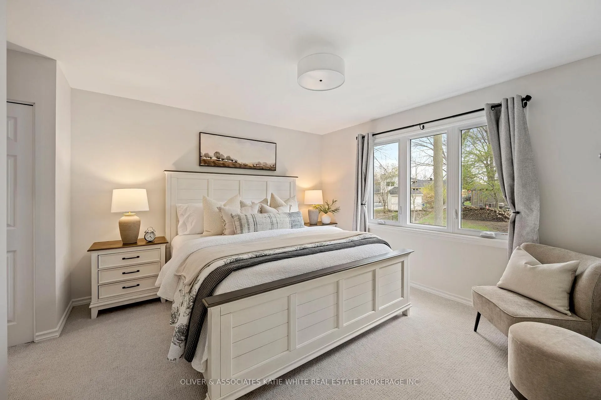 Photo 11 of 53 Timber Drive, London, South B — HOMEH