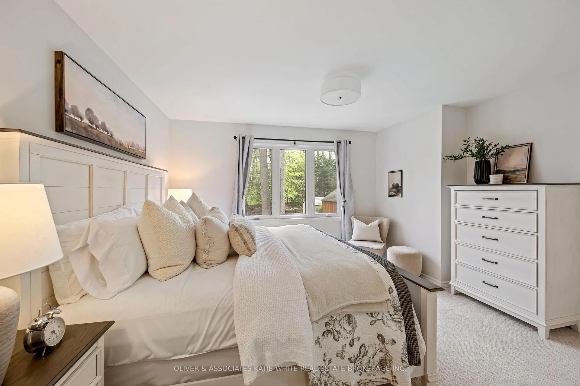 Photo 12 of 53 Timber Drive, London, South B — HOMEH