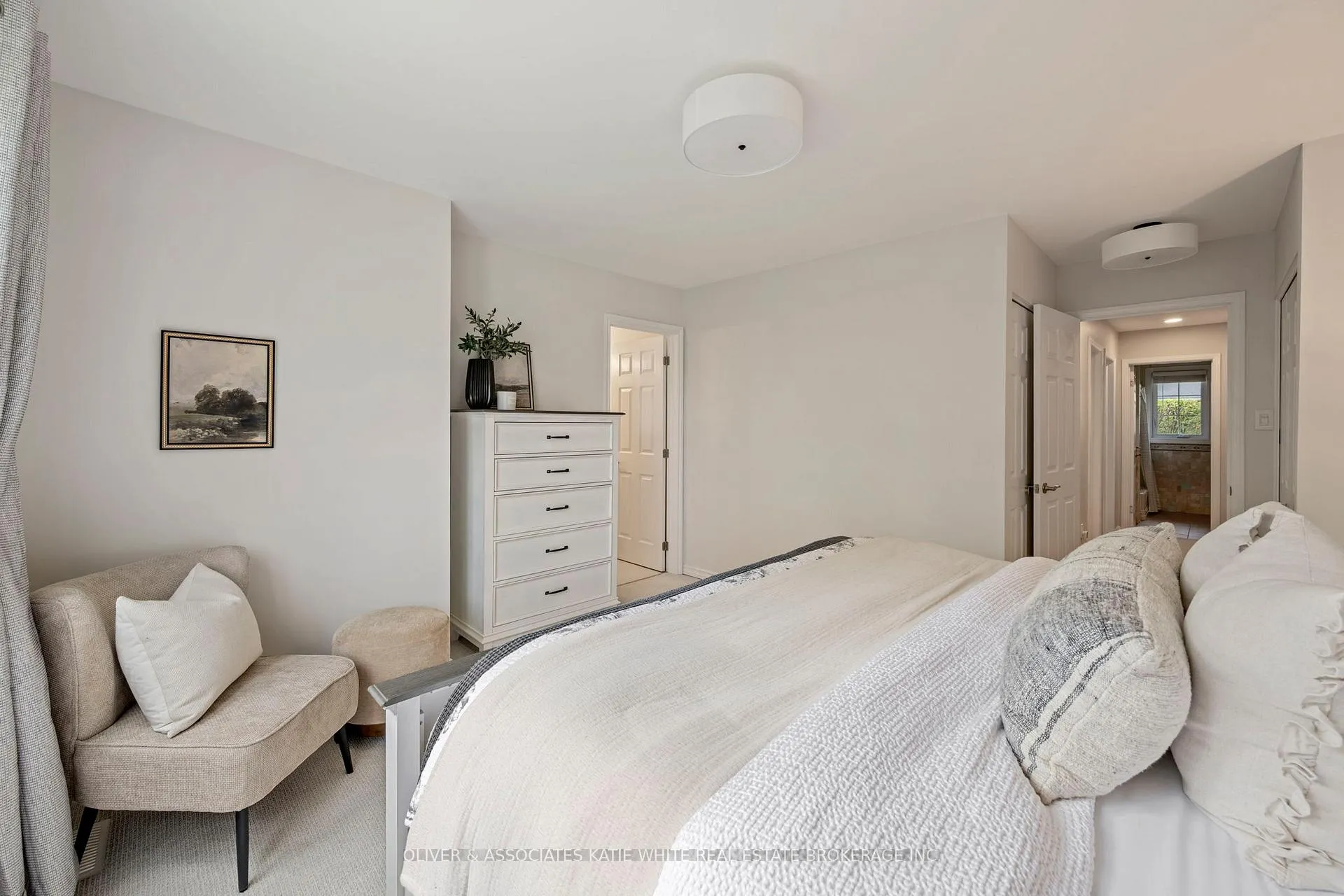 Photo 13 of 53 Timber Drive, London, South B — HOMEH