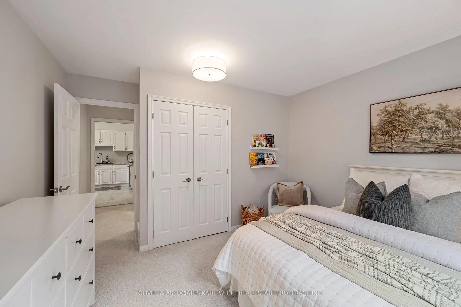 Photo 20 of 53 Timber Drive, London, South B — HOMEH