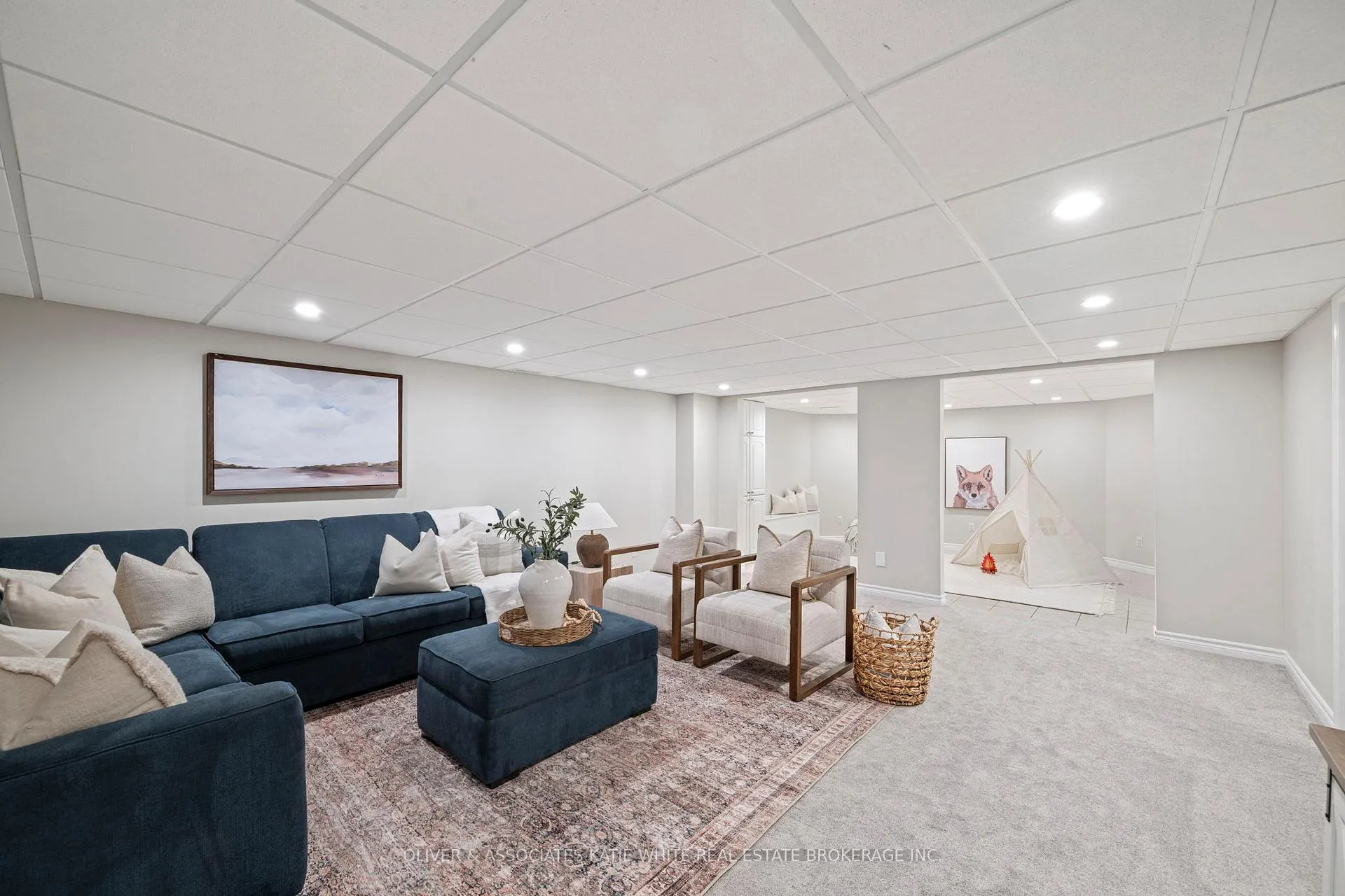 Photo 25 of 53 Timber Drive, London, South B — HOMEH