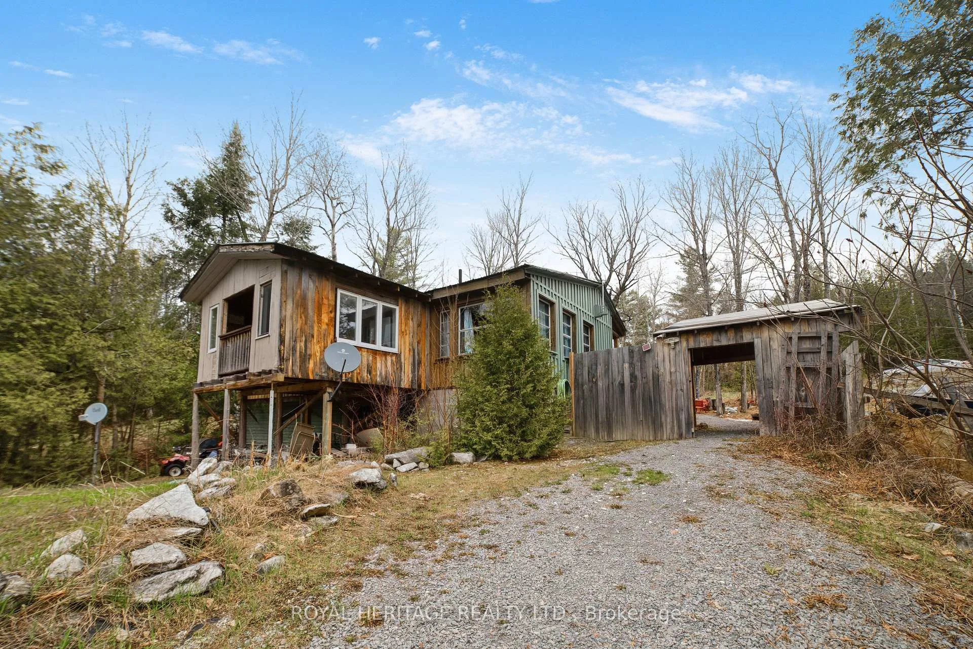 Photo 4 of 817 Darling Concession 7 Road, Lanark Highlands, Lanark Highlands (Darling) Twp — HOMEH