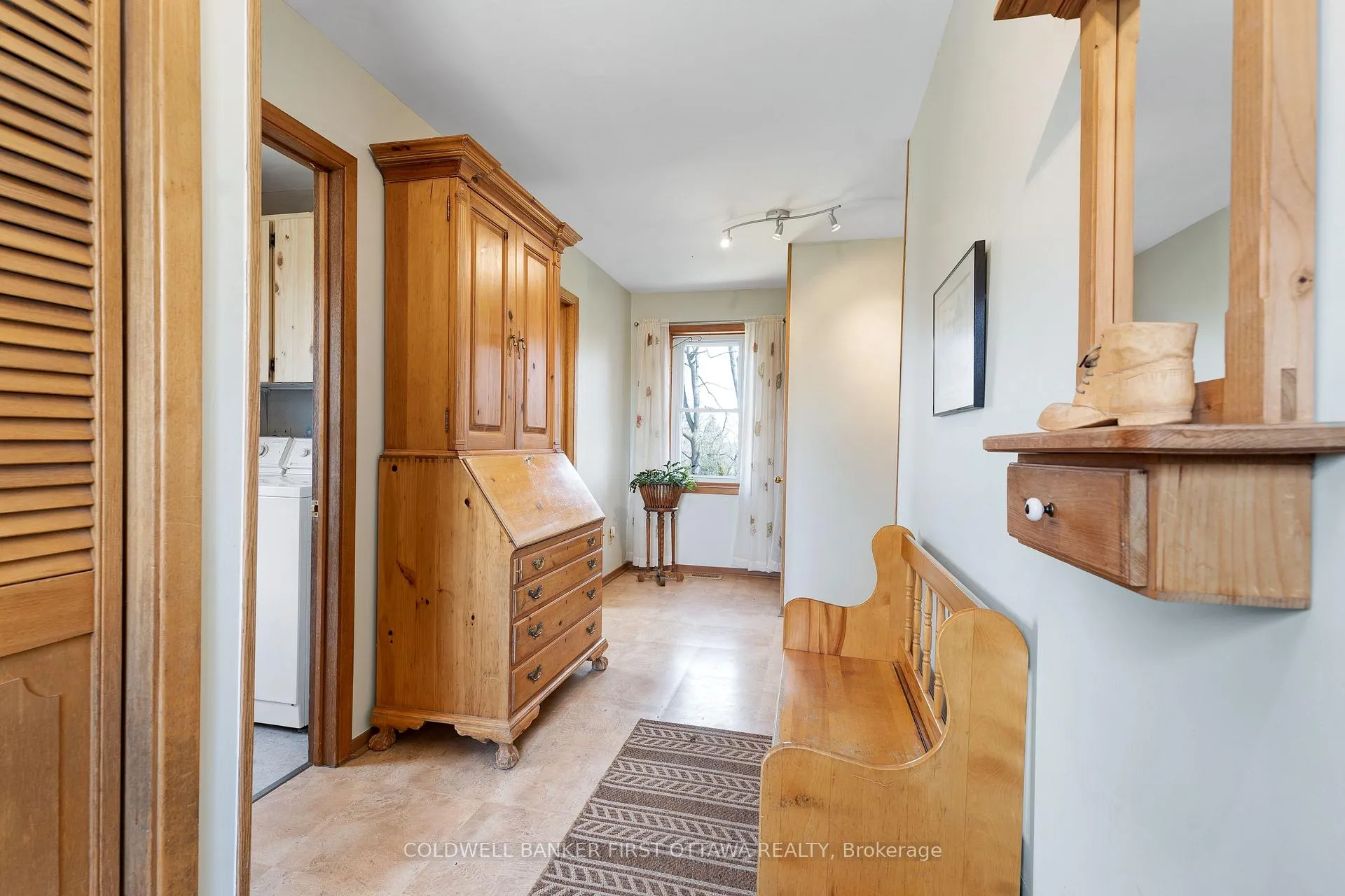 Photo 13 of 786 Bathurst 9th Common, Tay Valley, Bathurst/Burgess & Sherbrooke (Bathurst) Twp — HOMEH
