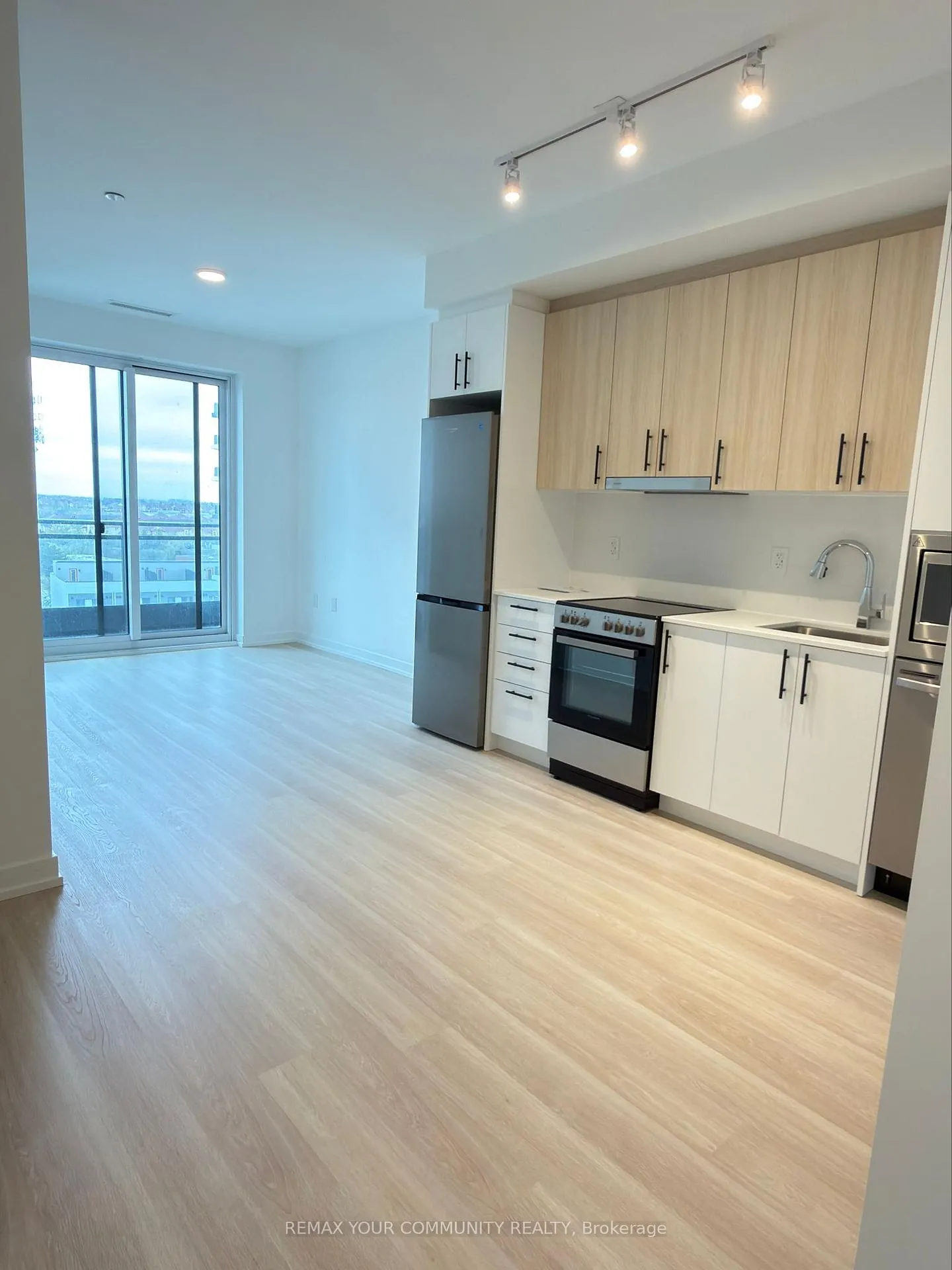Photo 3 of Unit A739, 9763 Markham Road, Markham, Greensborough — HOMEH