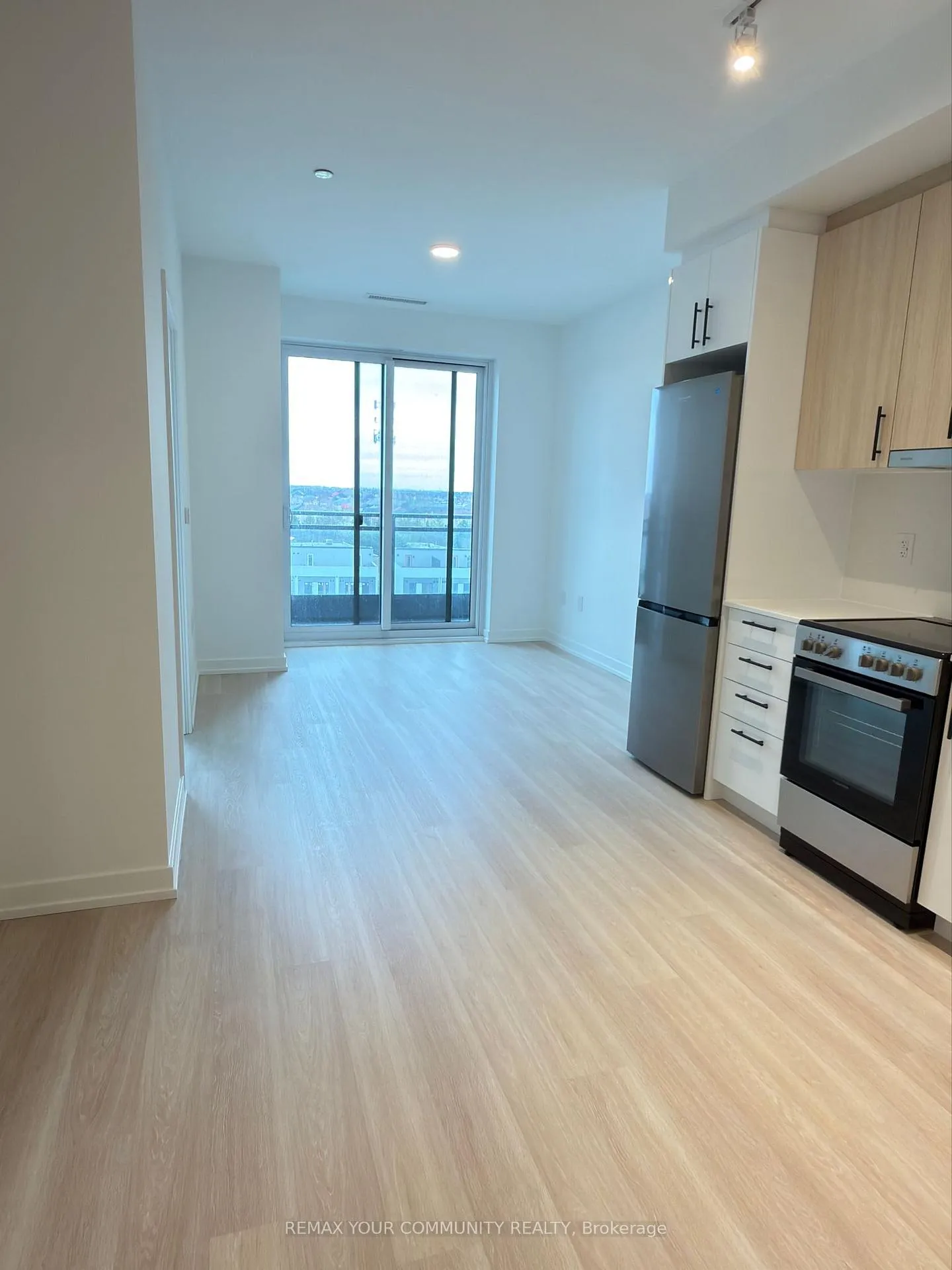 Photo 7 of Unit A739, 9763 Markham Road, Markham, Greensborough — HOMEH