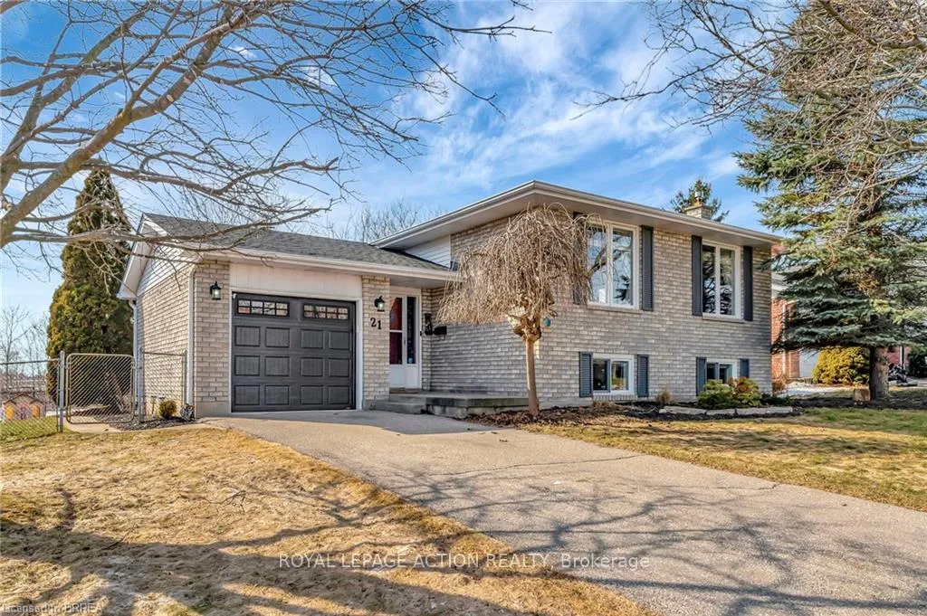 Photo 4 of 21 Scott Street, Brant, Brantford Twp — HOMEH