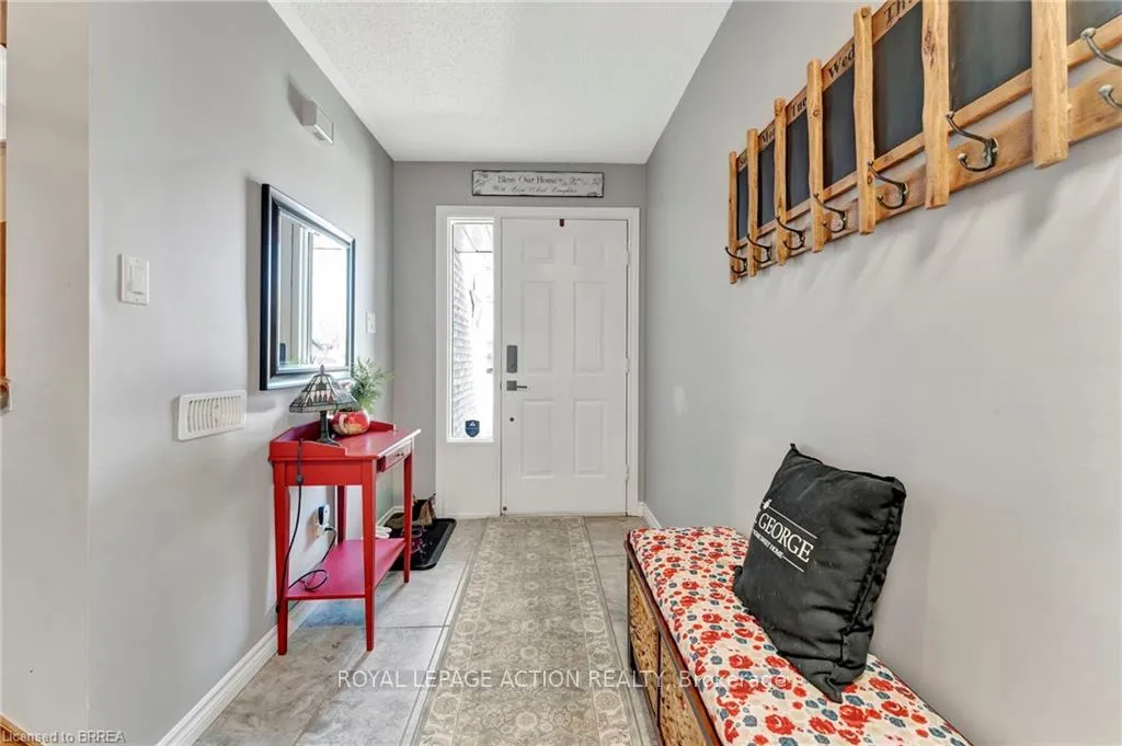Photo 7 of 21 Scott Street, Brant, Brantford Twp — HOMEH