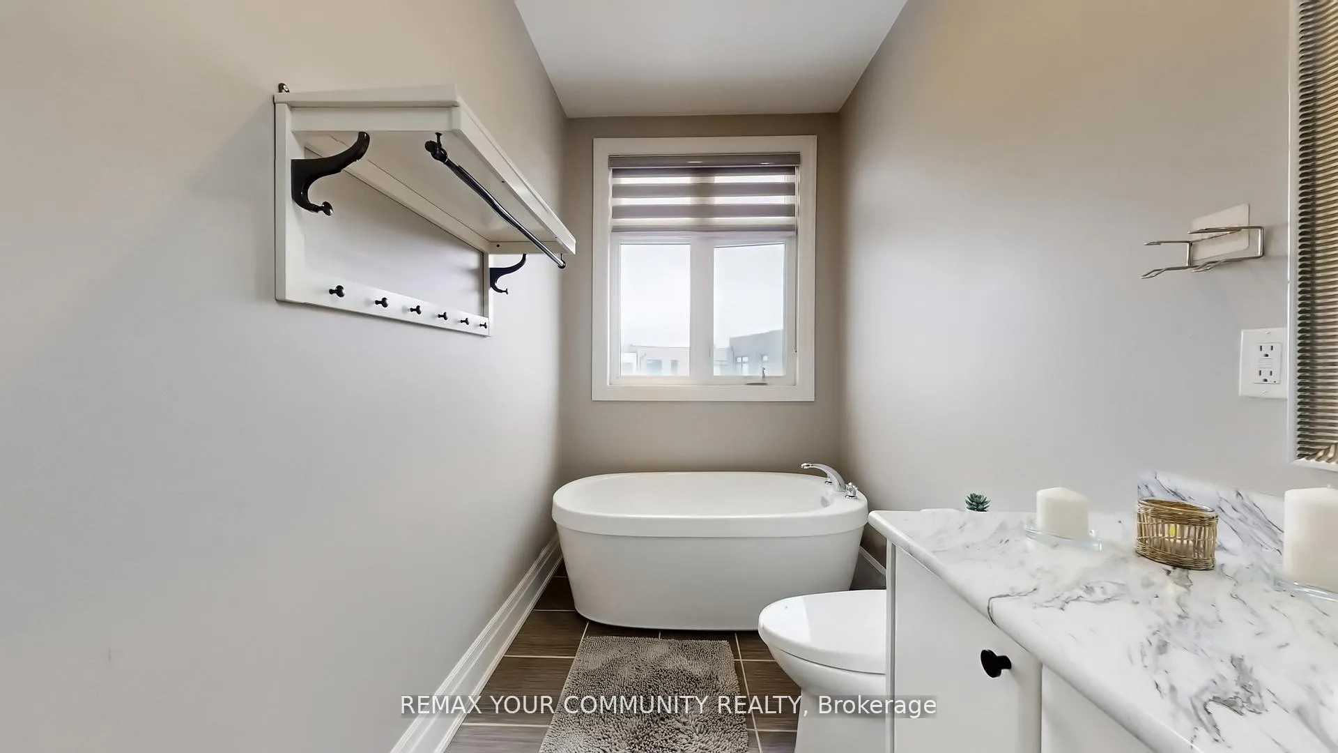 Photo 16 of 251 Thomas Cook Avenue, Vaughan, Patterson — HOMEH