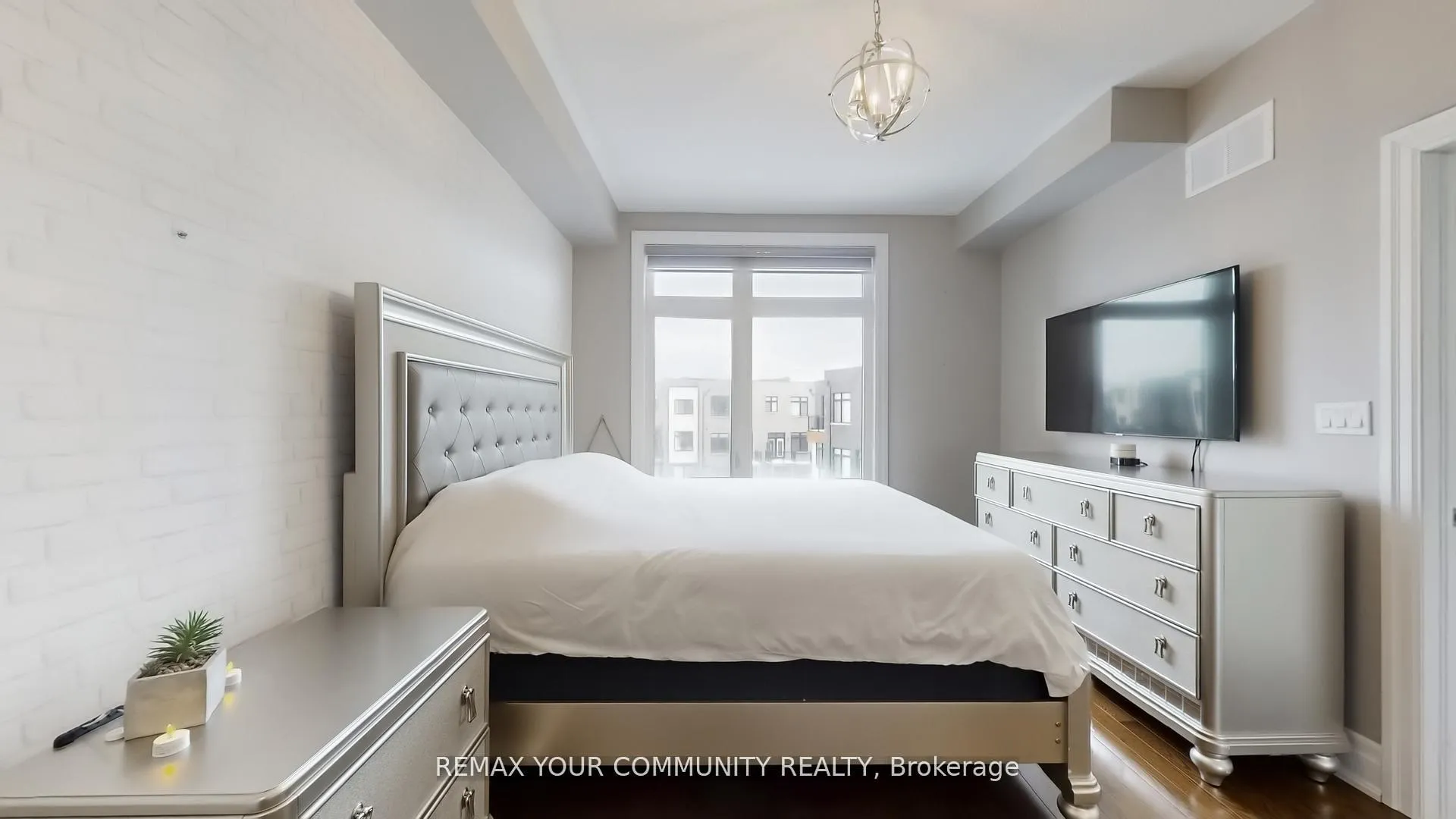 Photo 21 of 251 Thomas Cook Avenue, Vaughan, Patterson — HOMEH