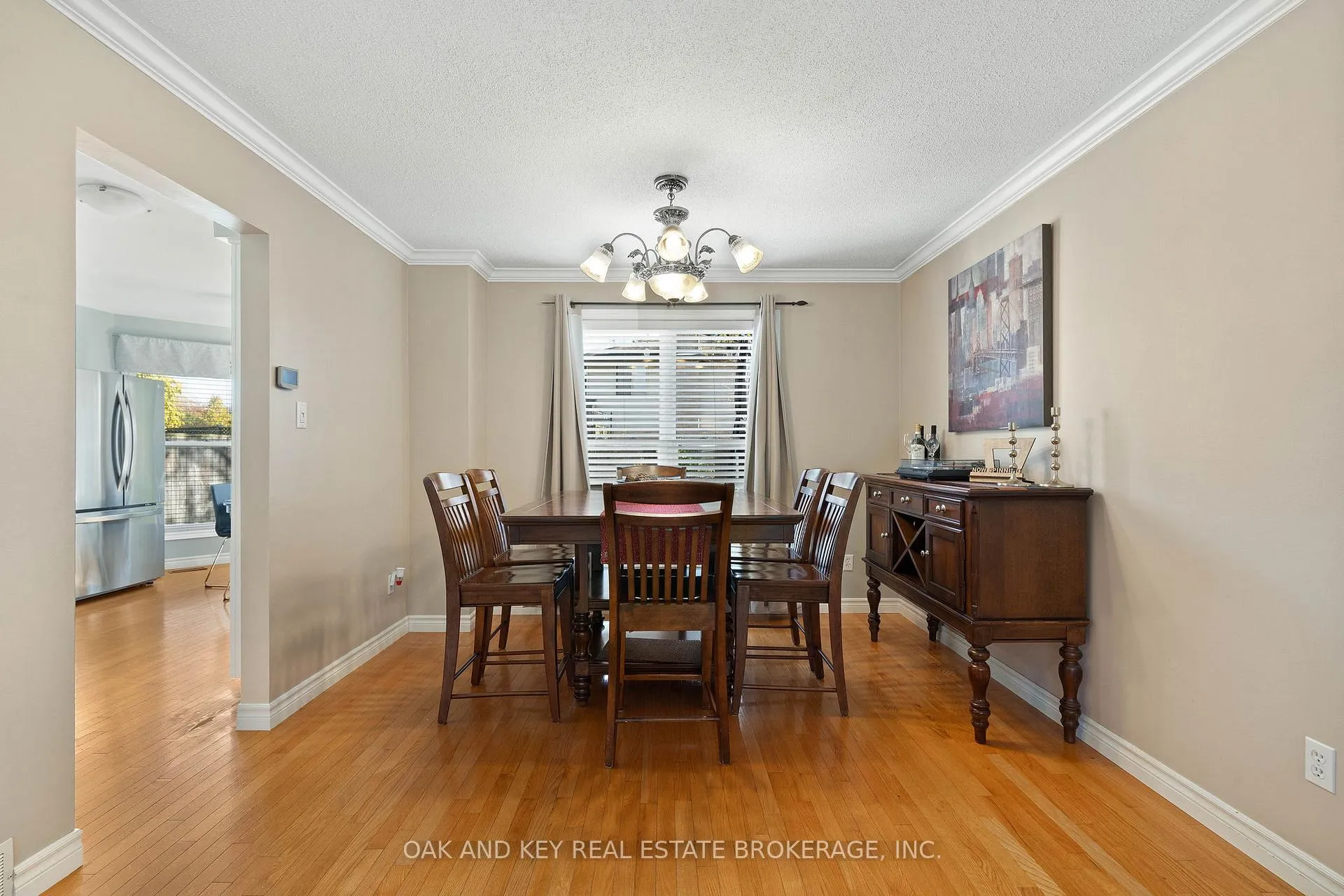Photo 9 of 143 Golfview Road, London, South Q — HOMEH