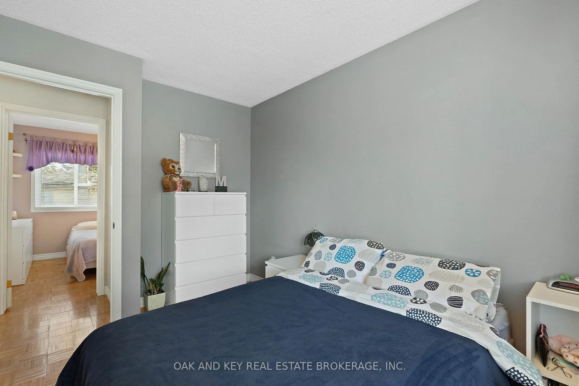 Photo 24 of 143 Golfview Road, London, South Q — HOMEH