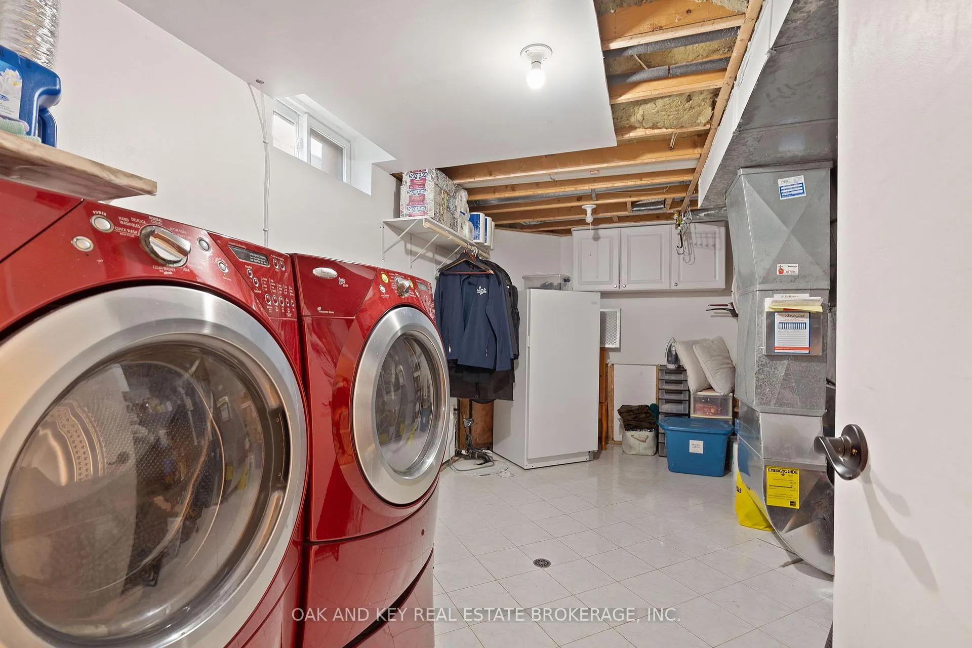 Photo 34 of 143 Golfview Road, London, South Q — HOMEH