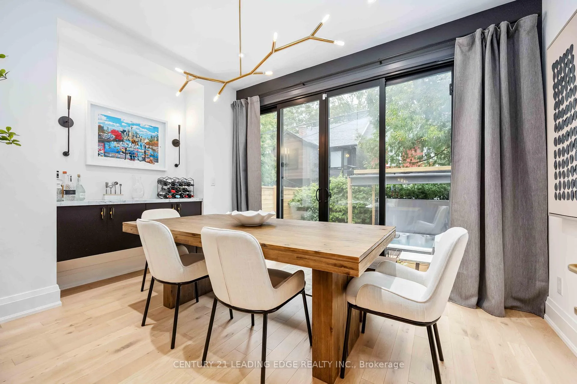 Photo 11 of 37 Bertmount Avenue, Toronto, South Riverdale — HOMEH