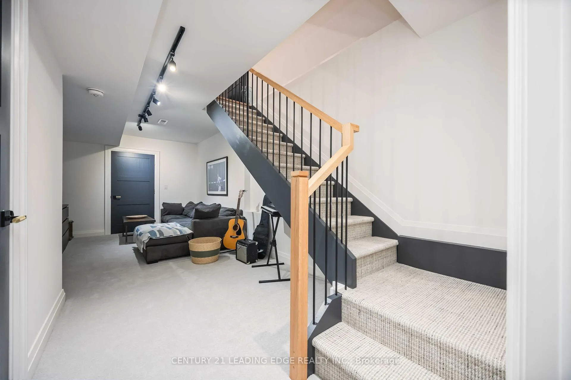 Photo 37 of 37 Bertmount Avenue, Toronto, South Riverdale — HOMEH
