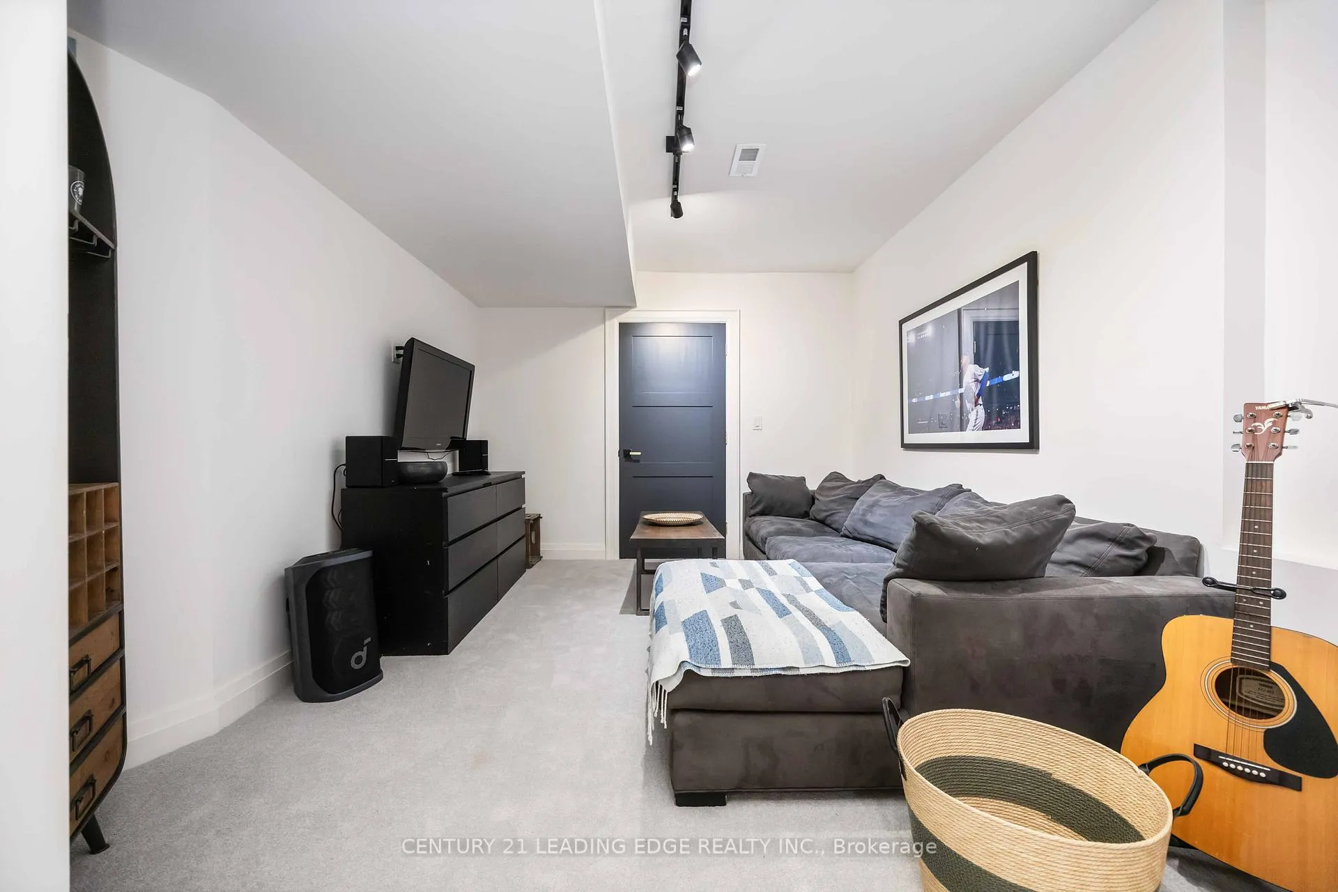 Photo 38 of 37 Bertmount Avenue, Toronto, South Riverdale — HOMEH