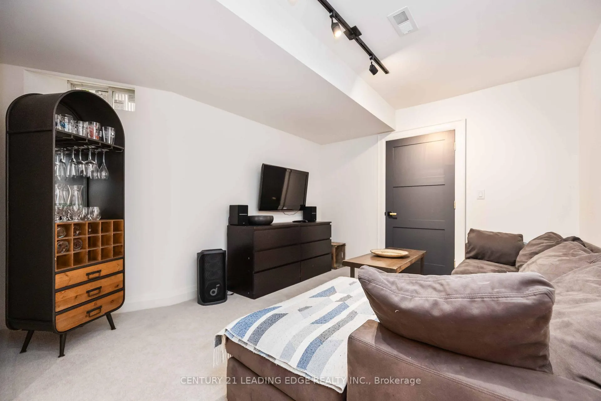 Photo 39 of 37 Bertmount Avenue, Toronto, South Riverdale — HOMEH