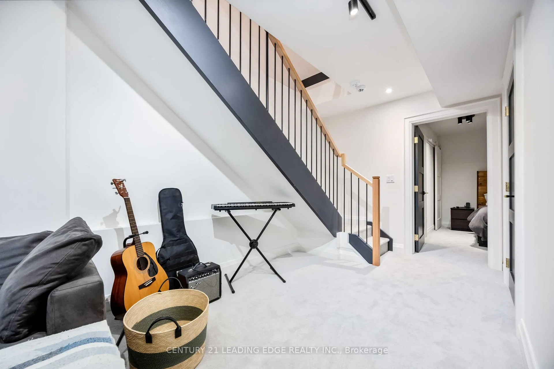Photo 44 of 37 Bertmount Avenue, Toronto, South Riverdale — HOMEH