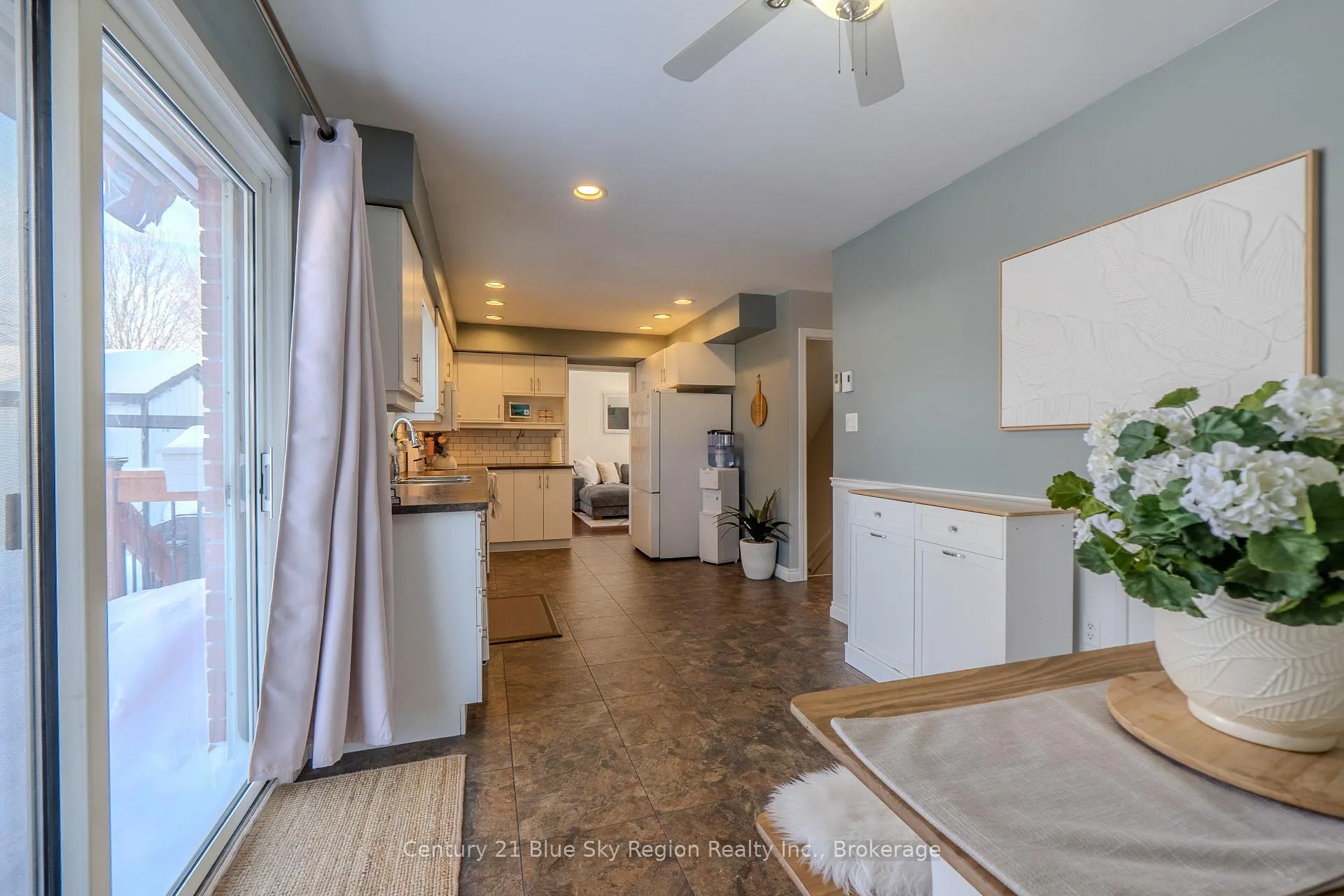 Photo 14 of 50 Sable Crescent, North Bay, Birchaven — HOMEH