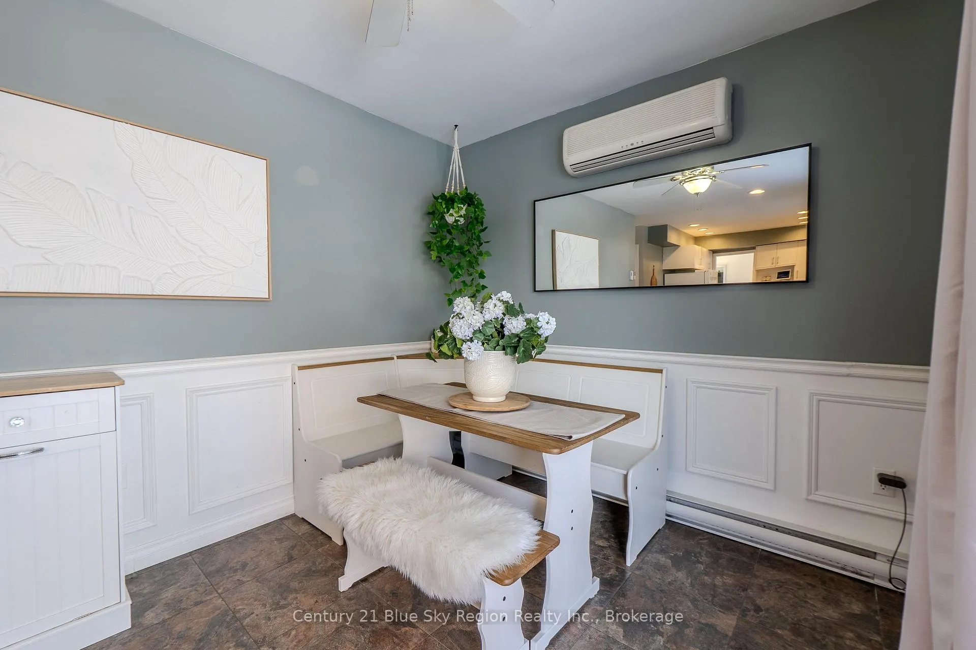 Photo 17 of 50 Sable Crescent, North Bay, Birchaven — HOMEH