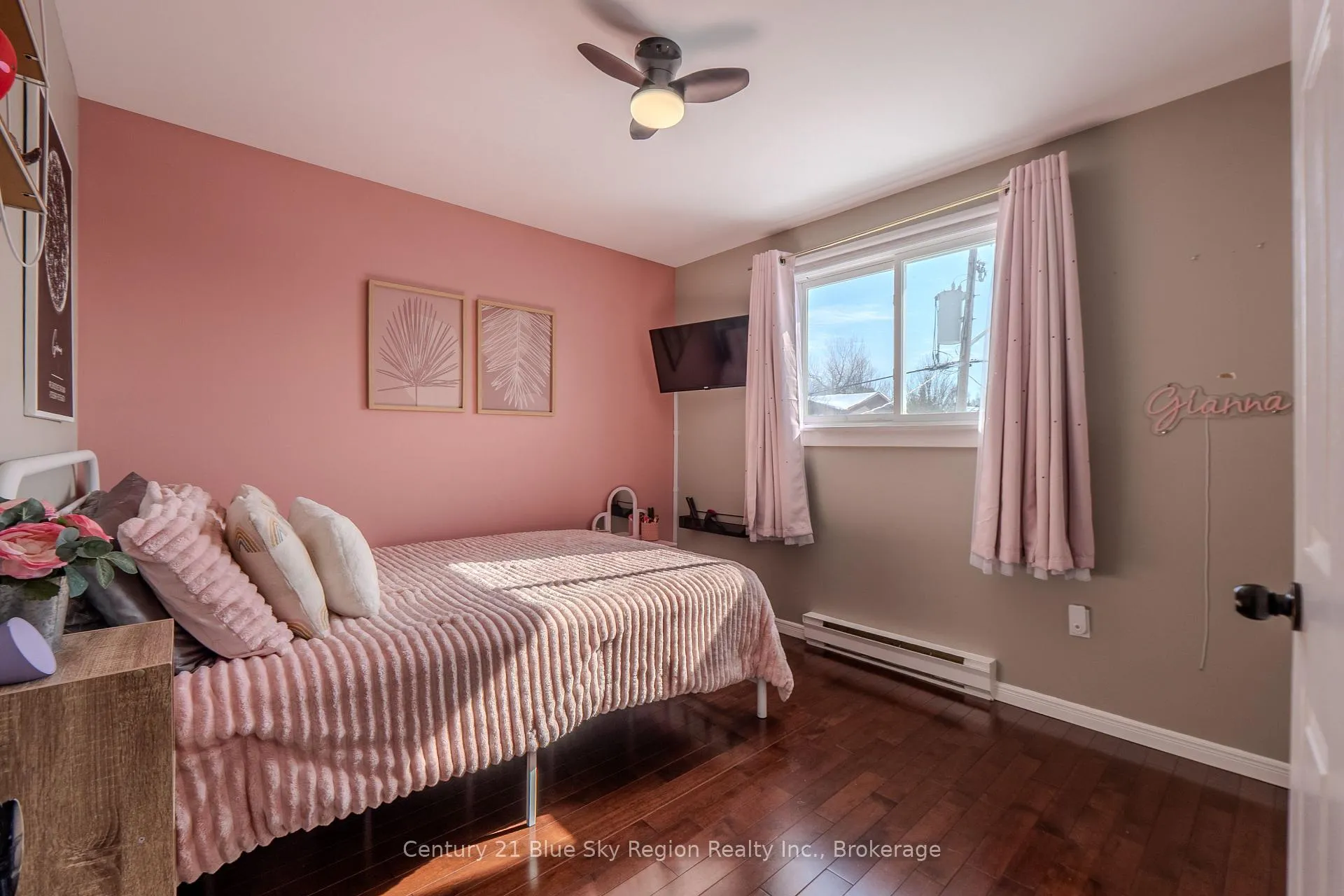 Photo 25 of 50 Sable Crescent, North Bay, Birchaven — HOMEH