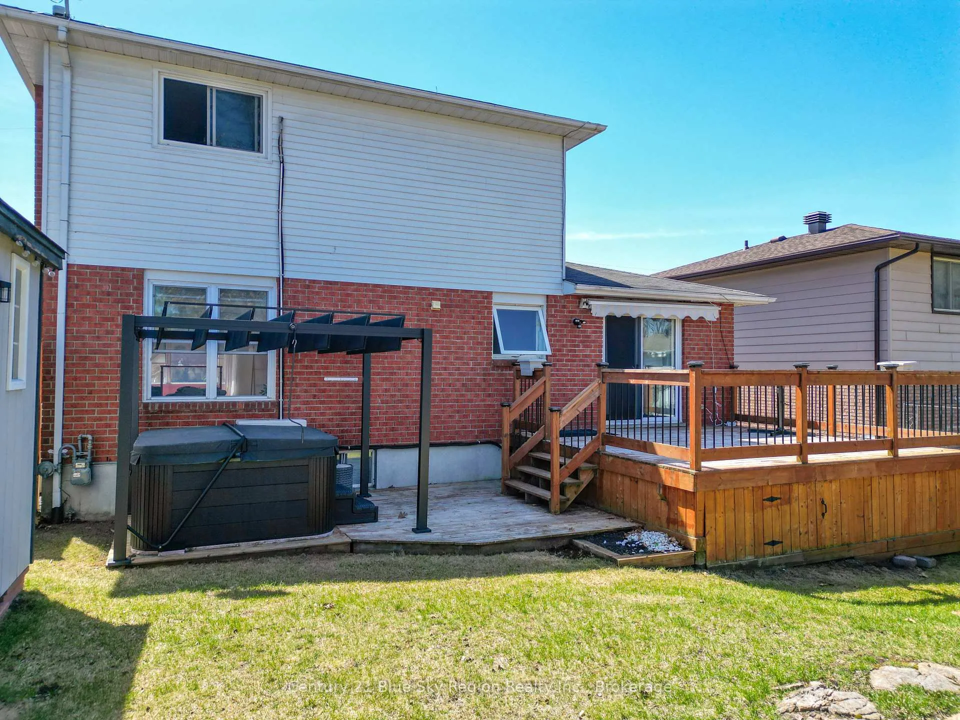 Photo 41 of 50 Sable Crescent, North Bay, Birchaven — HOMEH