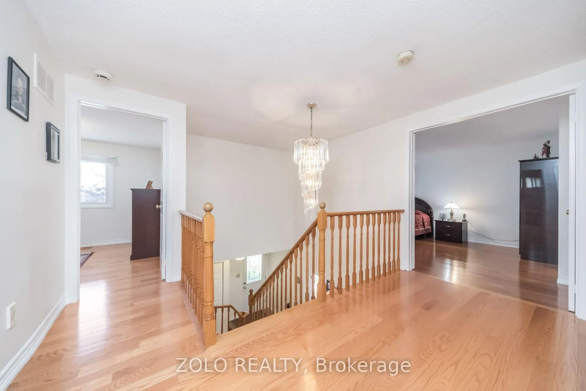Photo 10 of 19 Hodgson Street, Brampton, Brampton South — HOMEH
