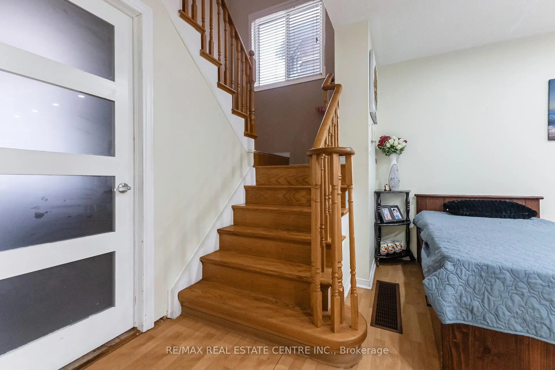 Photo 23 of 270 Edenbrook Hill Drive, Brampton, Fletcher's Meadow — HOMEH