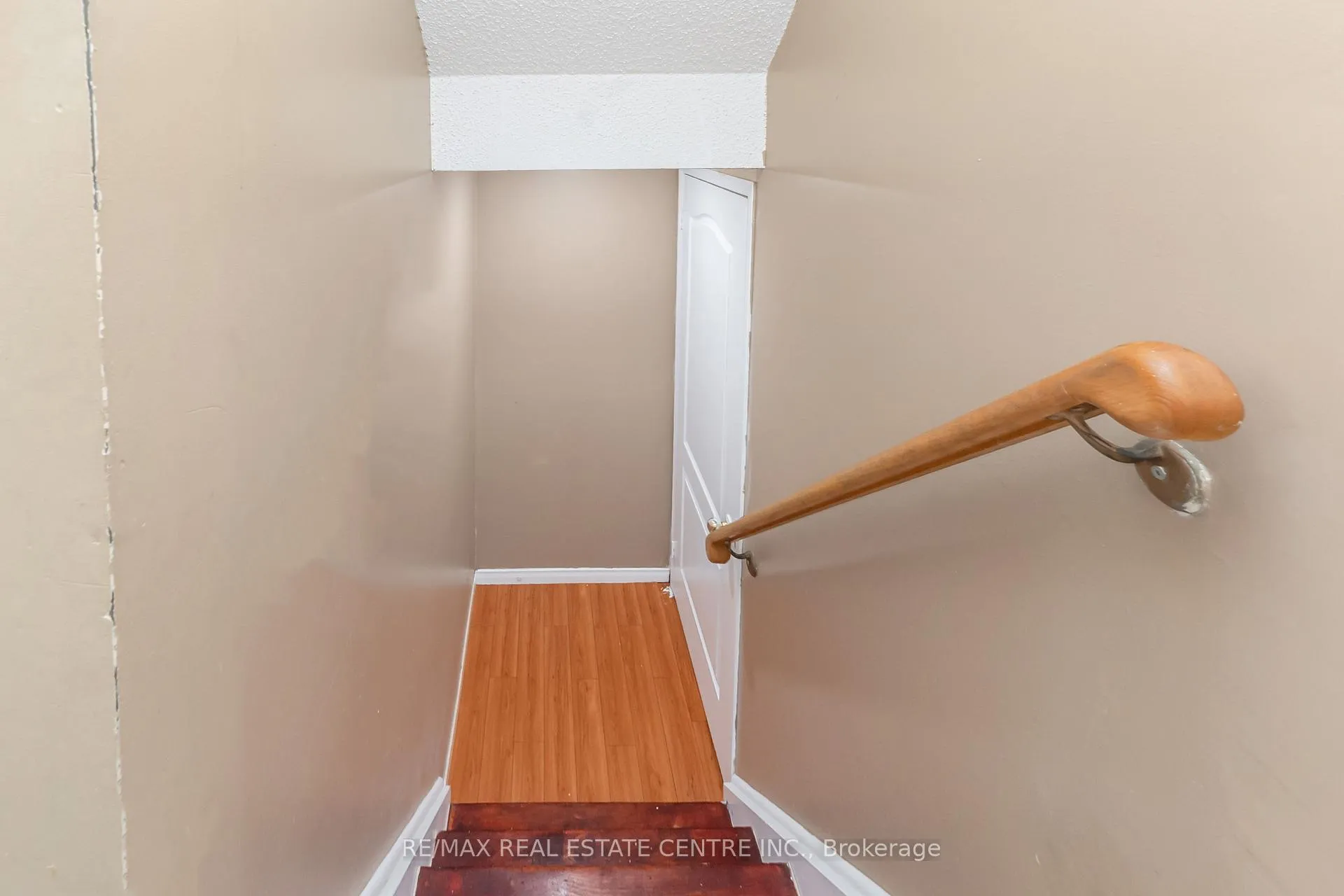 Photo 24 of 270 Edenbrook Hill Drive, Brampton, Fletcher's Meadow — HOMEH