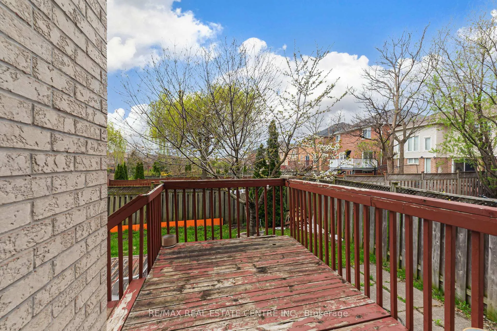 Photo 49 of 270 Edenbrook Hill Drive, Brampton, Fletcher's Meadow — HOMEH
