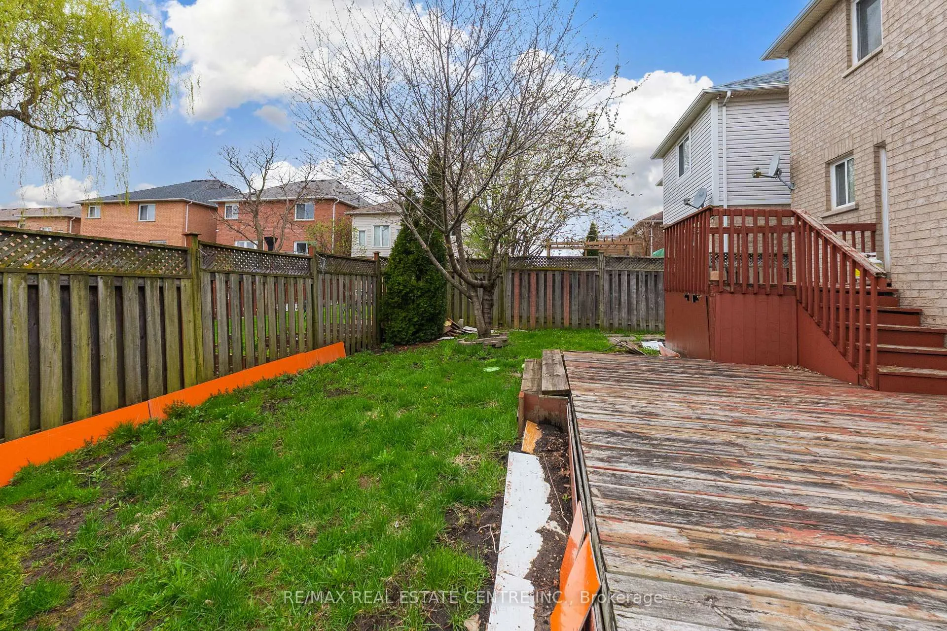 Photo 50 of 270 Edenbrook Hill Drive, Brampton, Fletcher's Meadow — HOMEH