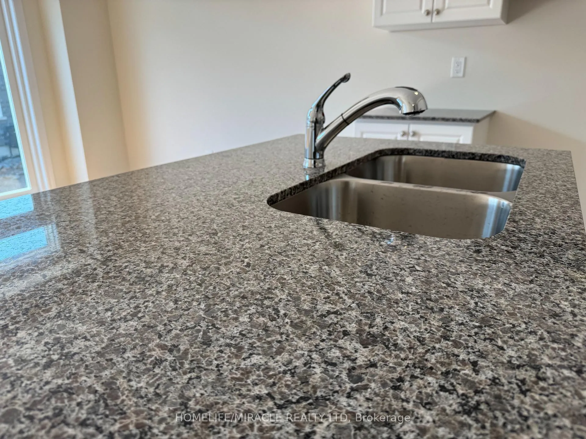 Photo 10 of 89 Sanders Road, Erin — HOMEH