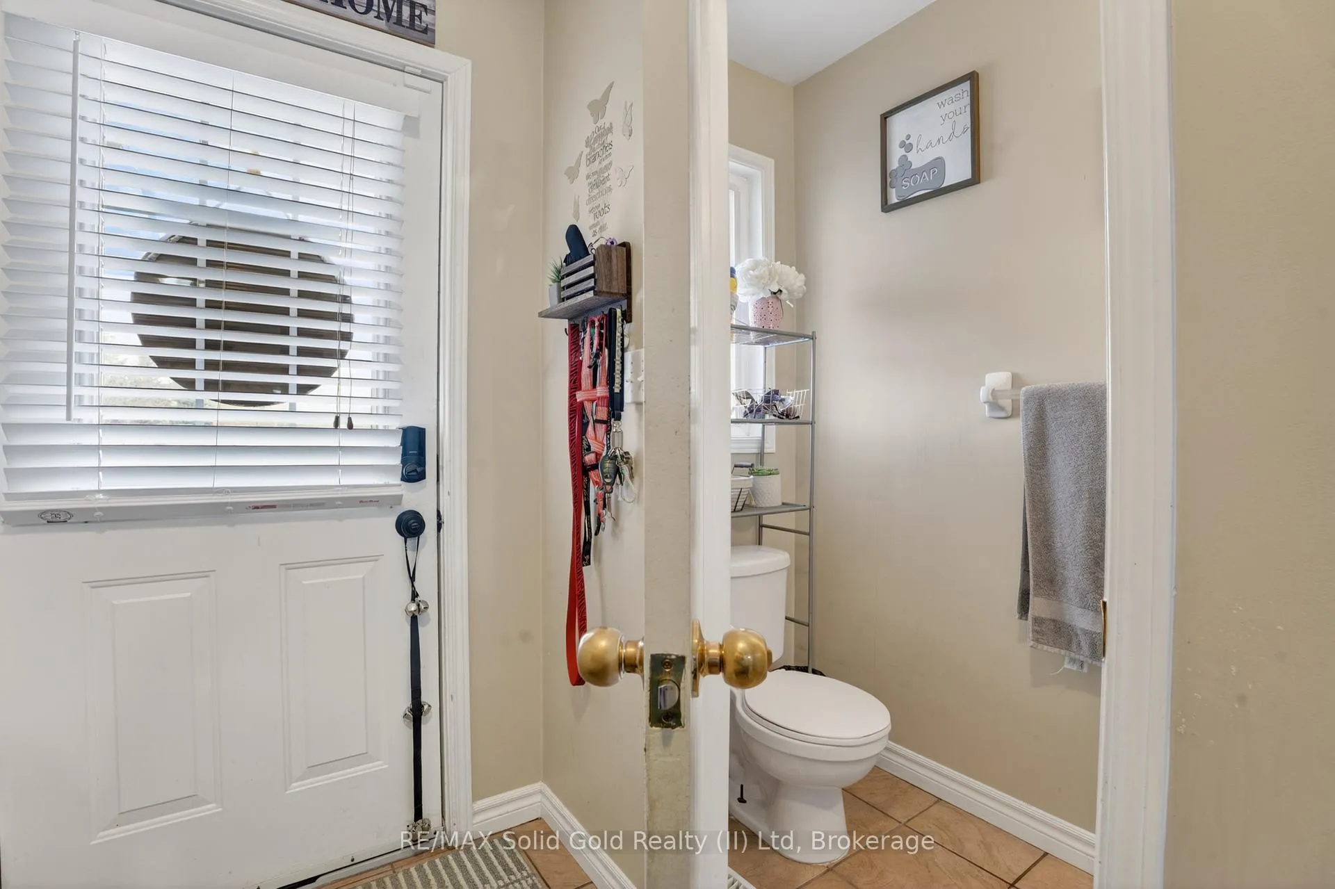 Photo 5 of 742 Angler Way, Waterloo — HOMEH