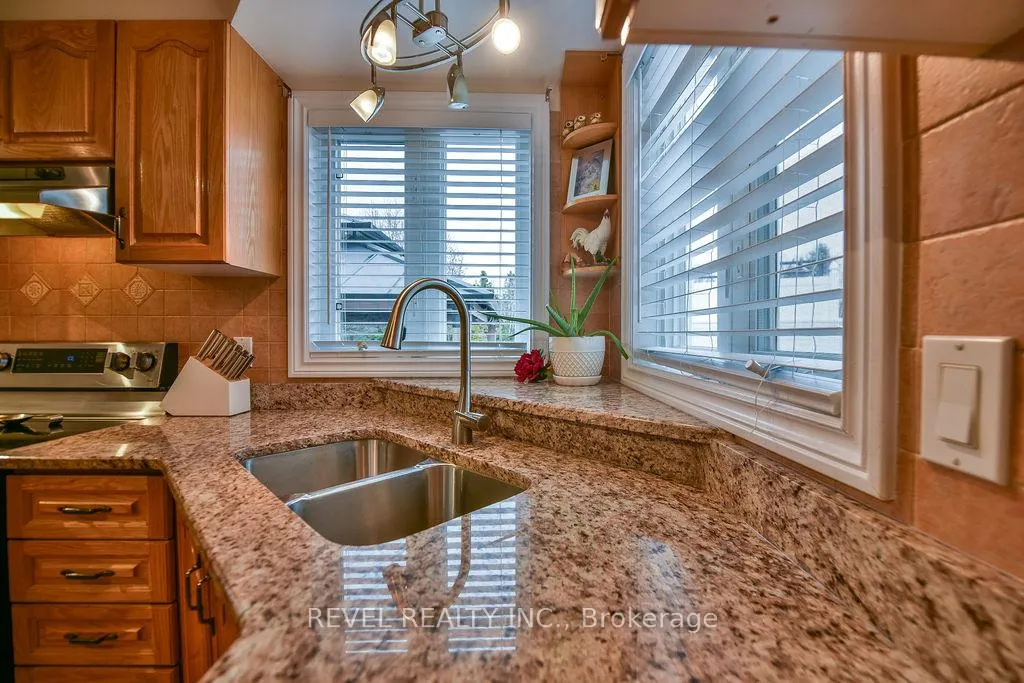 Photo 5 of 800 Lavigne Boulevard, Timmins, TNE - North — HOMEH