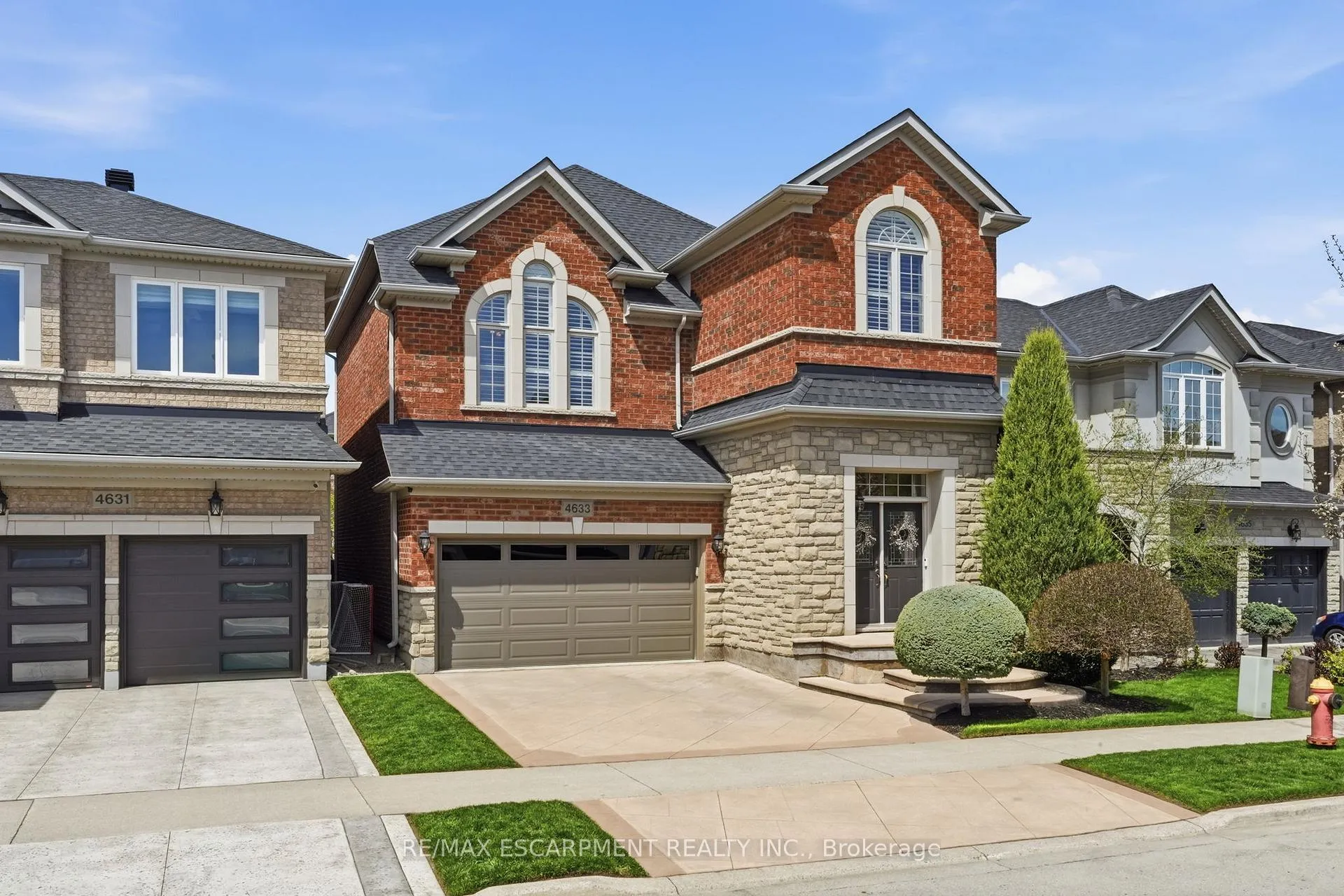 Photo 2 of 4633 Kearse Street, Burlington, Alton — HOMEH