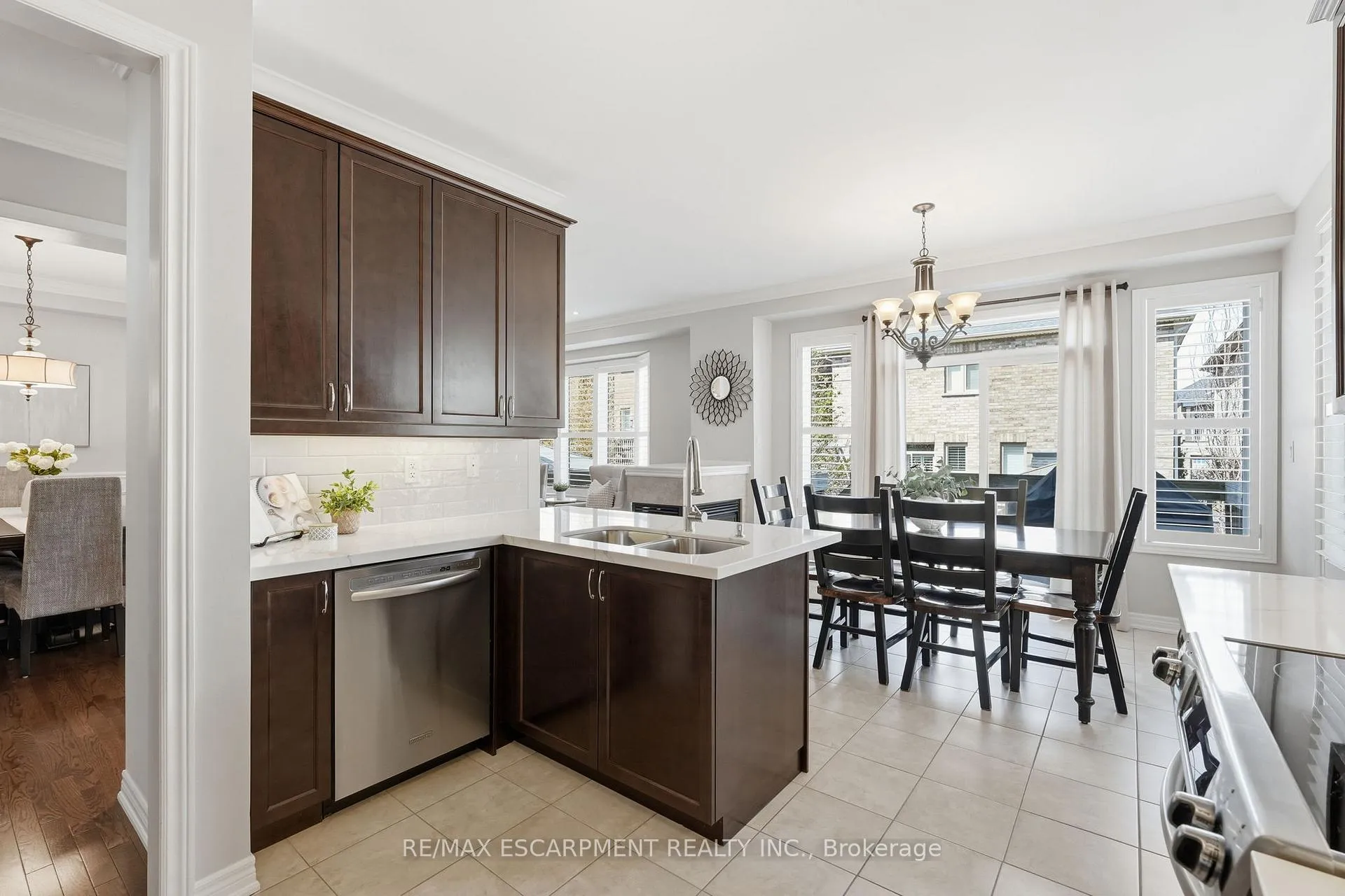 Photo 24 of 4633 Kearse Street, Burlington, Alton — HOMEH