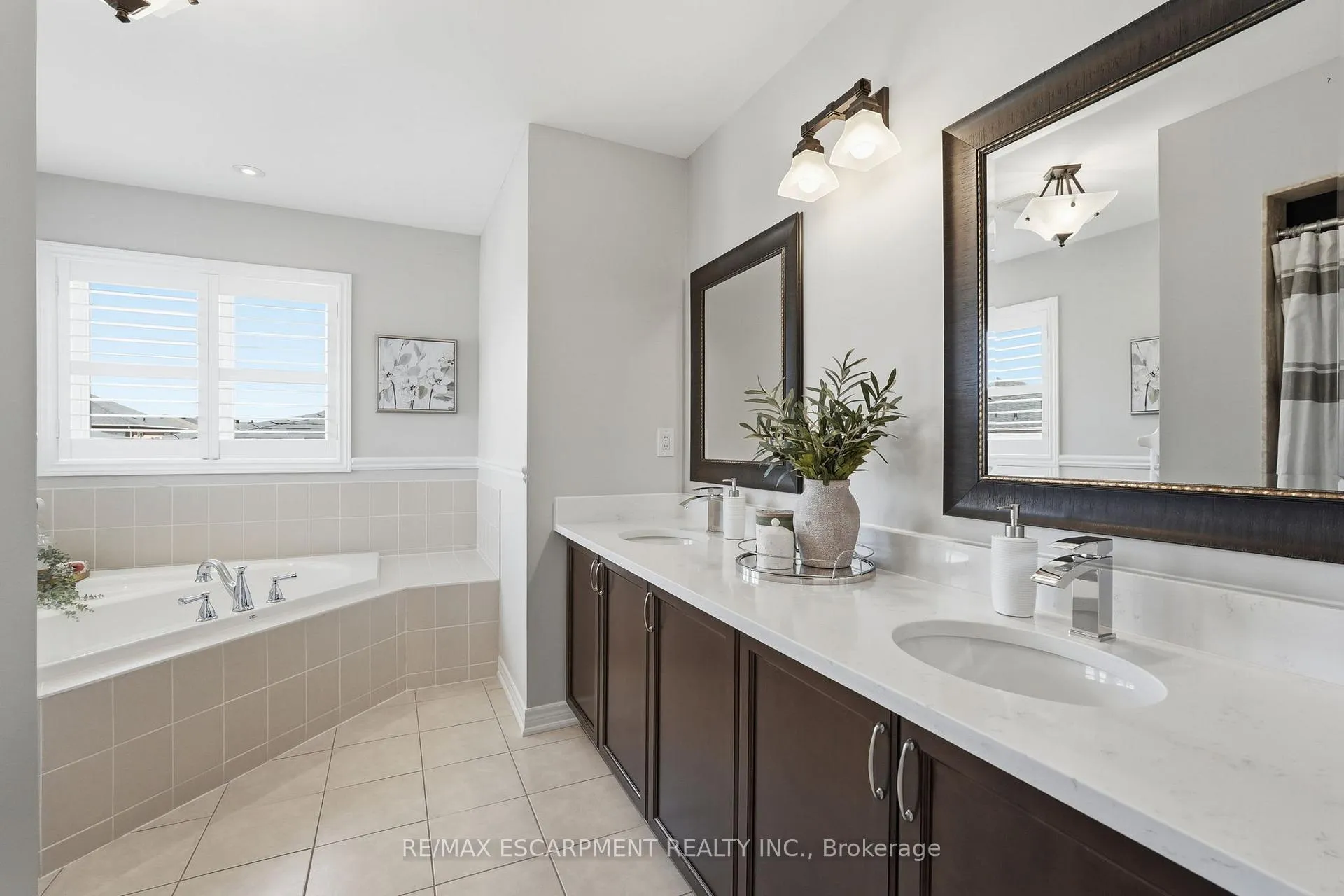Photo 34 of 4633 Kearse Street, Burlington, Alton — HOMEH