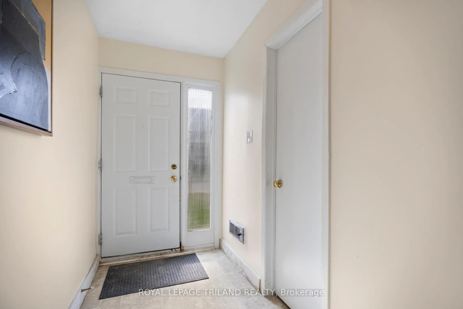 Photo 5 of Unit 23, 1460 Limberlost Road, London, North I — HOMEH