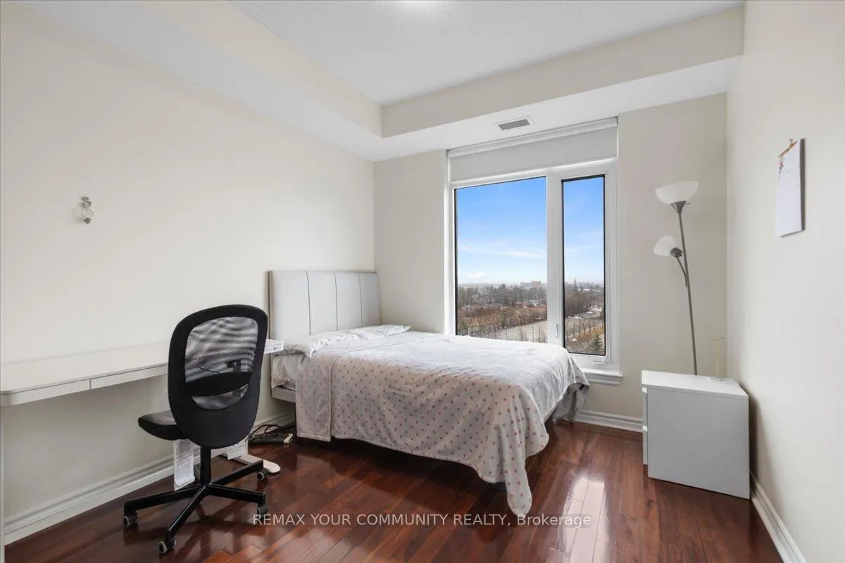 Photo 14 of Unit 802, 100 Roger Guindon Avenue, Ottawa, Riverview Park — HOMEH