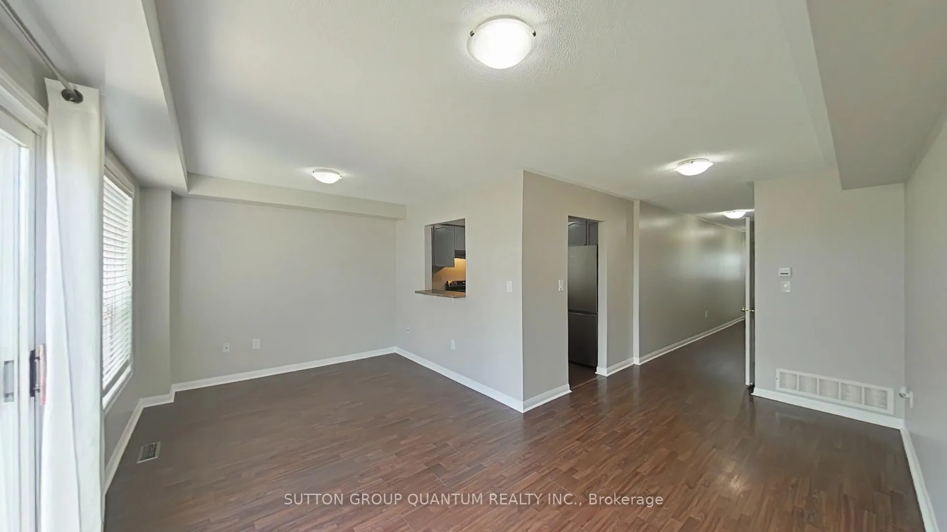 Photo 5 of 4422 Fairview Street, Burlington, Shoreacres — HOMEH