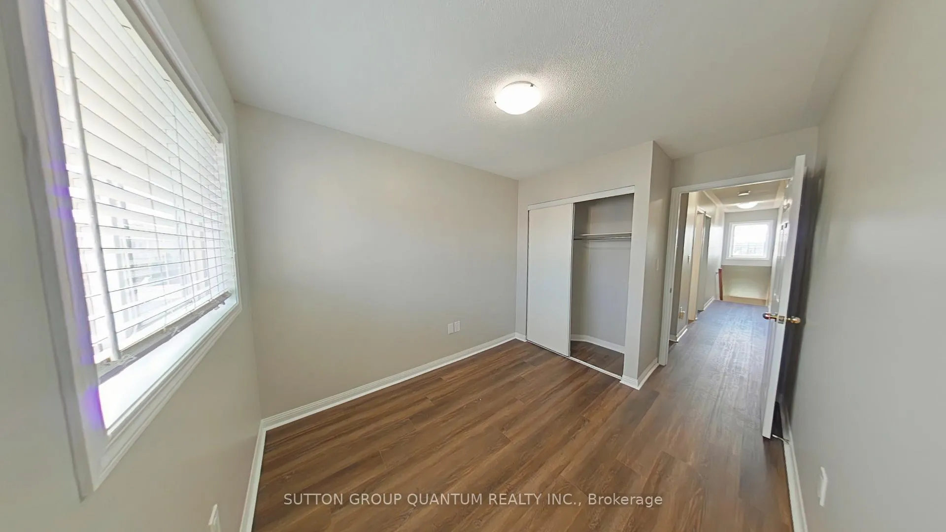 Photo 19 of 4422 Fairview Street, Burlington, Shoreacres — HOMEH
