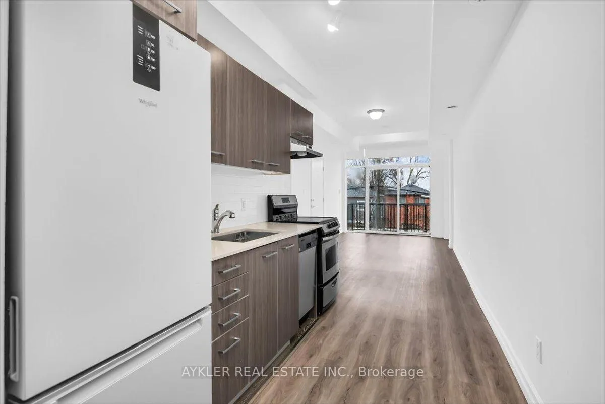Photo 7 of Unit 12, 1321 Gerrard Street E, Toronto, Greenwood-Coxwell — HOMEH