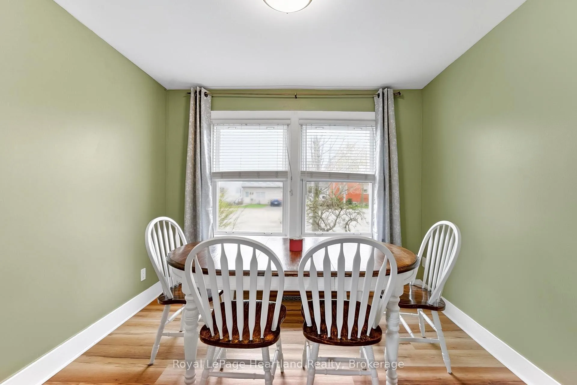 Photo 9 of 164 Bayfield Road, Goderich, Goderich (Town) — HOMEH