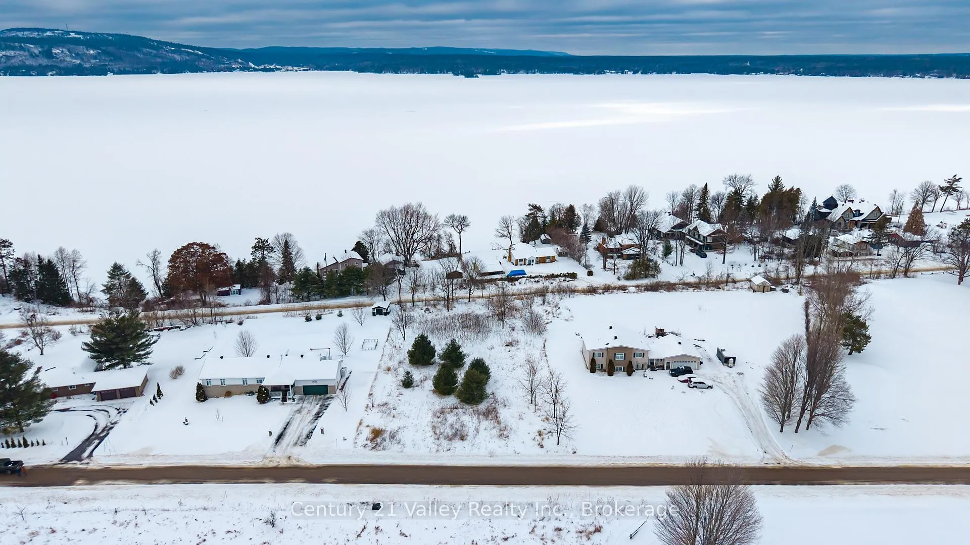 Photo 2 of 50 Spindle Drift Road, Greater Madawaska — HOMEH