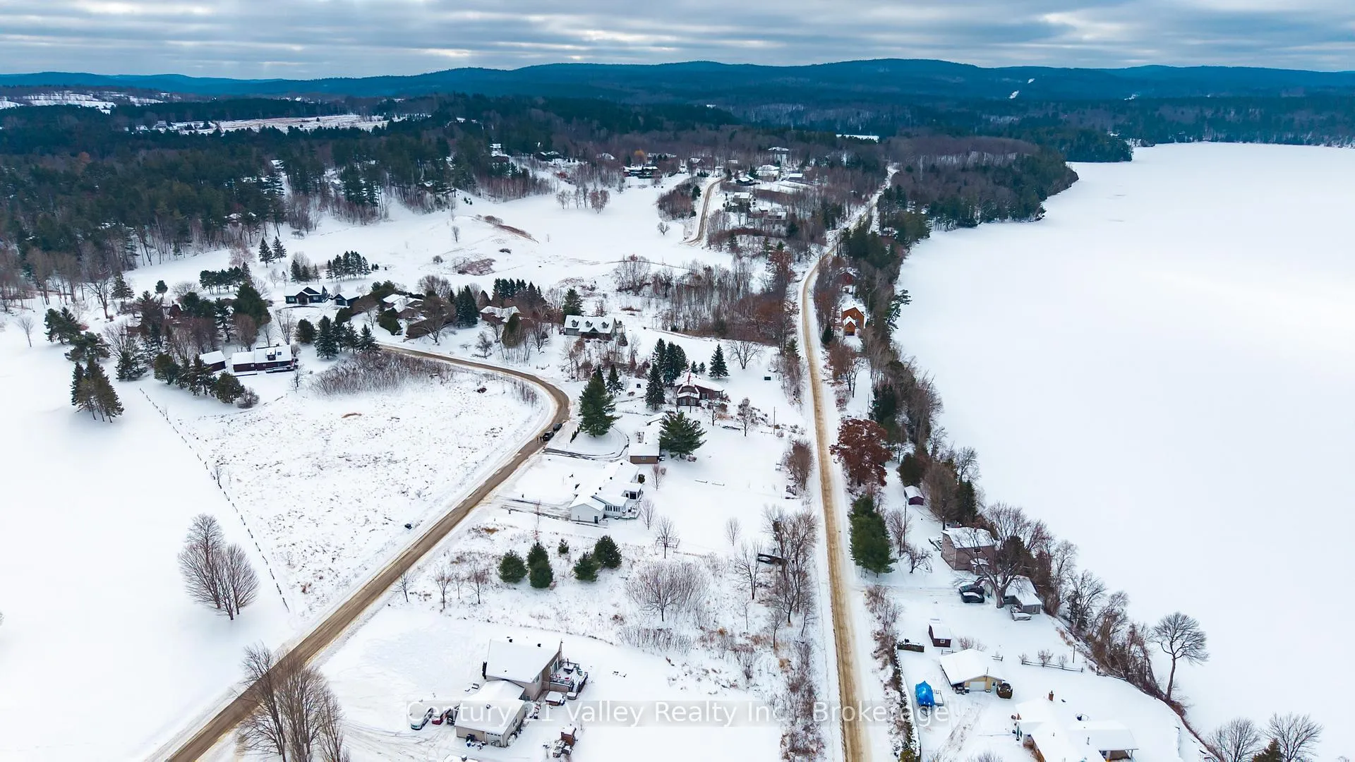 Photo 17 of 50 Spindle Drift Road, Greater Madawaska — HOMEH