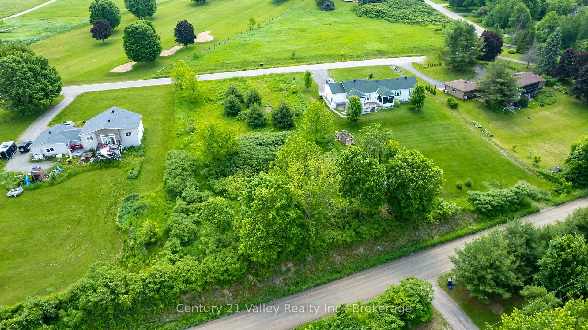 Photo 38 of 50 Spindle Drift Road, Greater Madawaska — HOMEH
