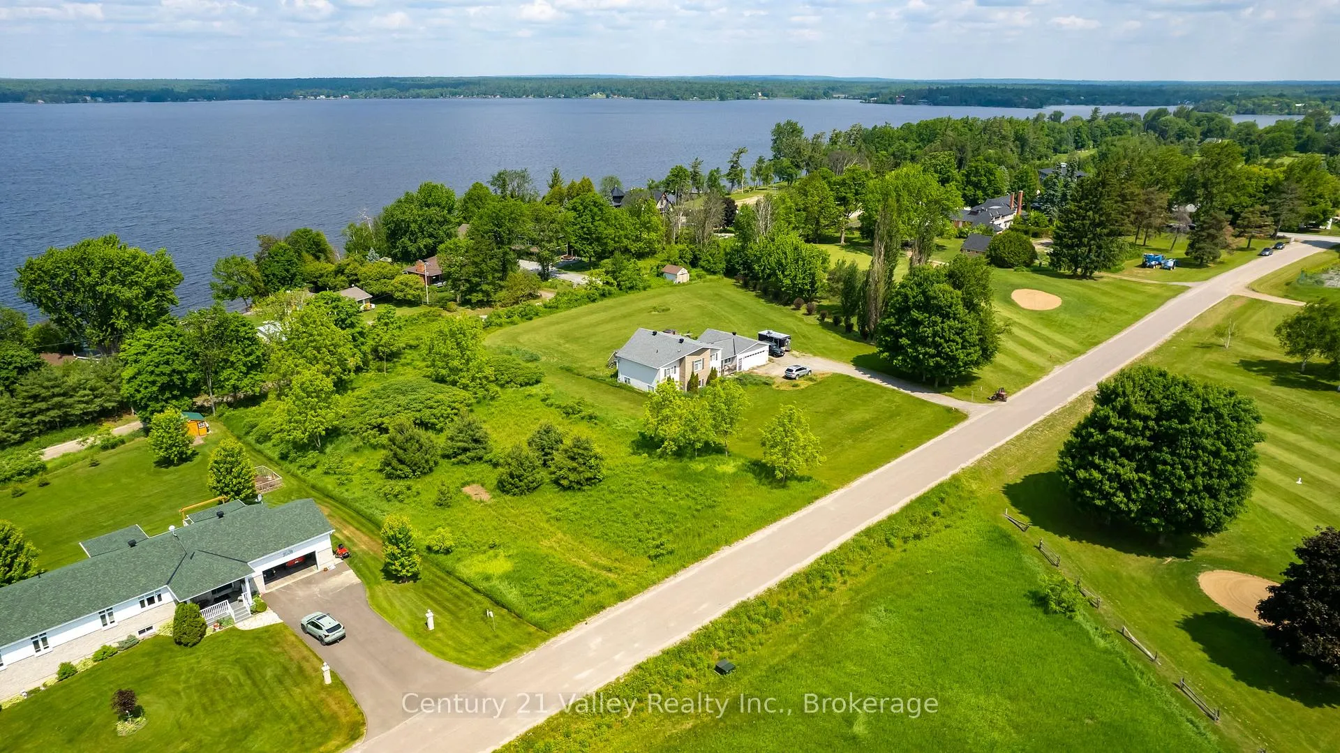 Photo 46 of 50 Spindle Drift Road, Greater Madawaska — HOMEH